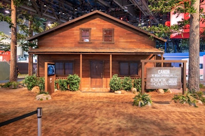 Canon’s ‘Knock at the Cabin’ Immersive Movie Experience
