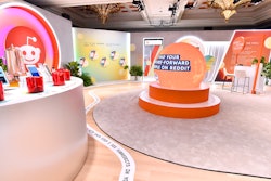 Reddit’s ‘Future Tellers’ Activation