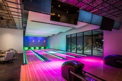 1 Vip Bowling Lanes