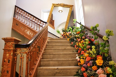 We loved the styling of this cascading floral installation on a staircase—created by Amaryllis Floral + Event Design—paired with an antique mirror for CNN's 2023 White House Correspondents’ Dinner brunch event. The soiree was hosted at The LINE DC. See more: One Big Political Party: What You Might've Missed From This Year’s White House Correspondents’ Dinner