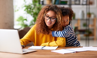 Must-Read Advice for Working Moms in the Event Industry