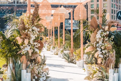 Guests were greeted by airy pampas grass that flowed into the main dining area.