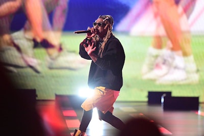 Lil Wayne kicked off the award show with a sports rendition of 'A Milli.”
