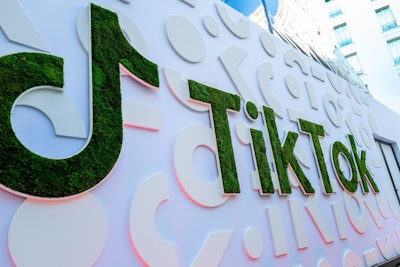 In keeping with the garden theme, a large TikTok logo was created out of moss, offering a fun photo op.