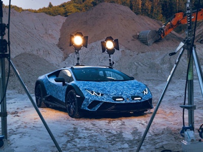 The one-of-a-kind car was created with a crystal-effect paint finish, utilizing a three-color hand-painting process to create a crystalline effect reminiscent of the Sardinian Sea.
