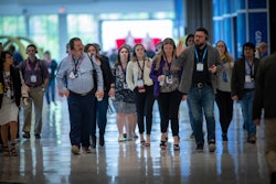 Effective event communications for mobile presentations.