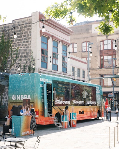 In San Antonio, the bus stopped at the city's Main Plaza, where local vegan bakery Southern Roots was on hand to pass out treats.