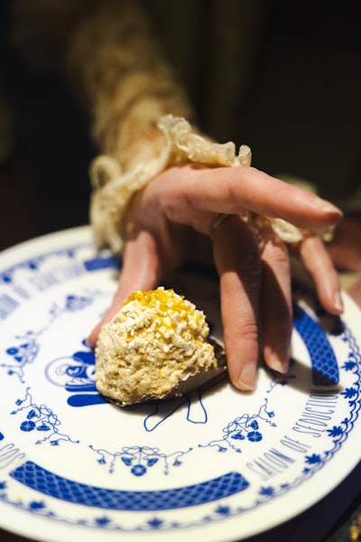 Act two featured a miniature French pastry dusted with edible golden sugar, which was inspired by Bella’s trip to Paris and her curiosity for pleasure.