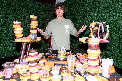 Party sponsor Dunkin’ brought a bespoke menu to the experience through coffee, doughnuts, custom cocktails, and exclusive merch.