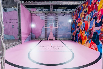 In addition to viewing and shopping the collection, fans had the opportunity to meet NBA players and legends throughout the weekend, including Canada Goose’s newest global brand ambassador, Shai Gilgeous-Alexander.