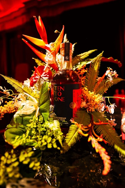 Bronx-based florist Floriconvento provided floral arrangements that adorned Ten To One bottles.