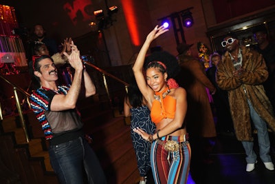 Costumed performers channeled the spirit of the '70s during the after-dinner dance party.
