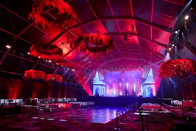The stand-alone structure was situated next to Slugger Field in downtown Louisville and included 185,000 square feet of event space, 40,000 square feet of tenting, over 100,000 flowers with tens of thousands of fresh roses, and a custom Woodford Reserve bar. The event was produced by experiential agency Mirrored Media.
