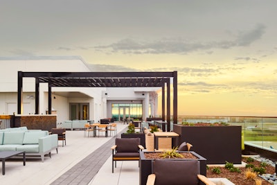 Hilton BNA Nashville Airport Terminal