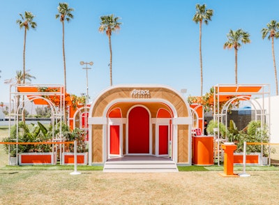At Coachella 2024, Swell designed, produced, and executed this eye-catching activation for Italian aperitivo brand Aperol. It drew inspiration from the original Terrazza Aperol in Venice, Italy.