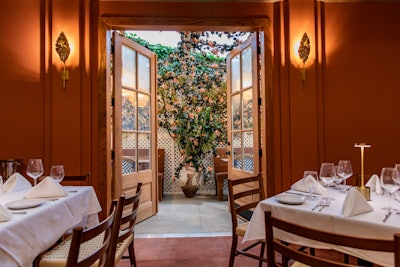Nikki Greek Bistro & Lounge