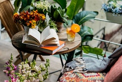 Shutterstock 1986877016