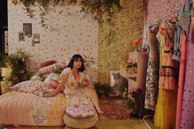 Three Pinterest trends— floral mosaic, vintage floral bedding, and pink college dorm—informed the Bouquet Getaway, curated by floral designer Rabab of Studio Hayat. Within the space, Rabab created summer bouquets for guests to take home.