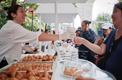 The brand brought Paris to New York City with Parisian-inspired delicacies. There were also live performances from Northwell Health Nurse Choir and a local streetside jazz trio.