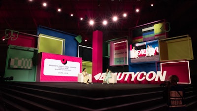 The stage was crafted with similar LED light boxes, offering a platform for creators, industry voices, and celebrities like Serena Williams to discuss the beauty trends, issues, and solutions driving the industry forward. Photo moments inspiring self-love were stationed around the environment, including heart-shaped selfie mirrors.