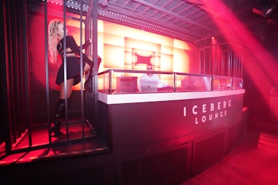 Inside the main club, fans enjoyed live DJ sets and photo ops—and gained access to the inner sanctum, 44 Below, diving deeper into the world of the Penguin. Twenty live actors were on hand to help bring the show’s world to life.