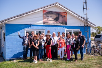 Thirteen lucky ASAE attendees won a drawing to take part in the excursion.