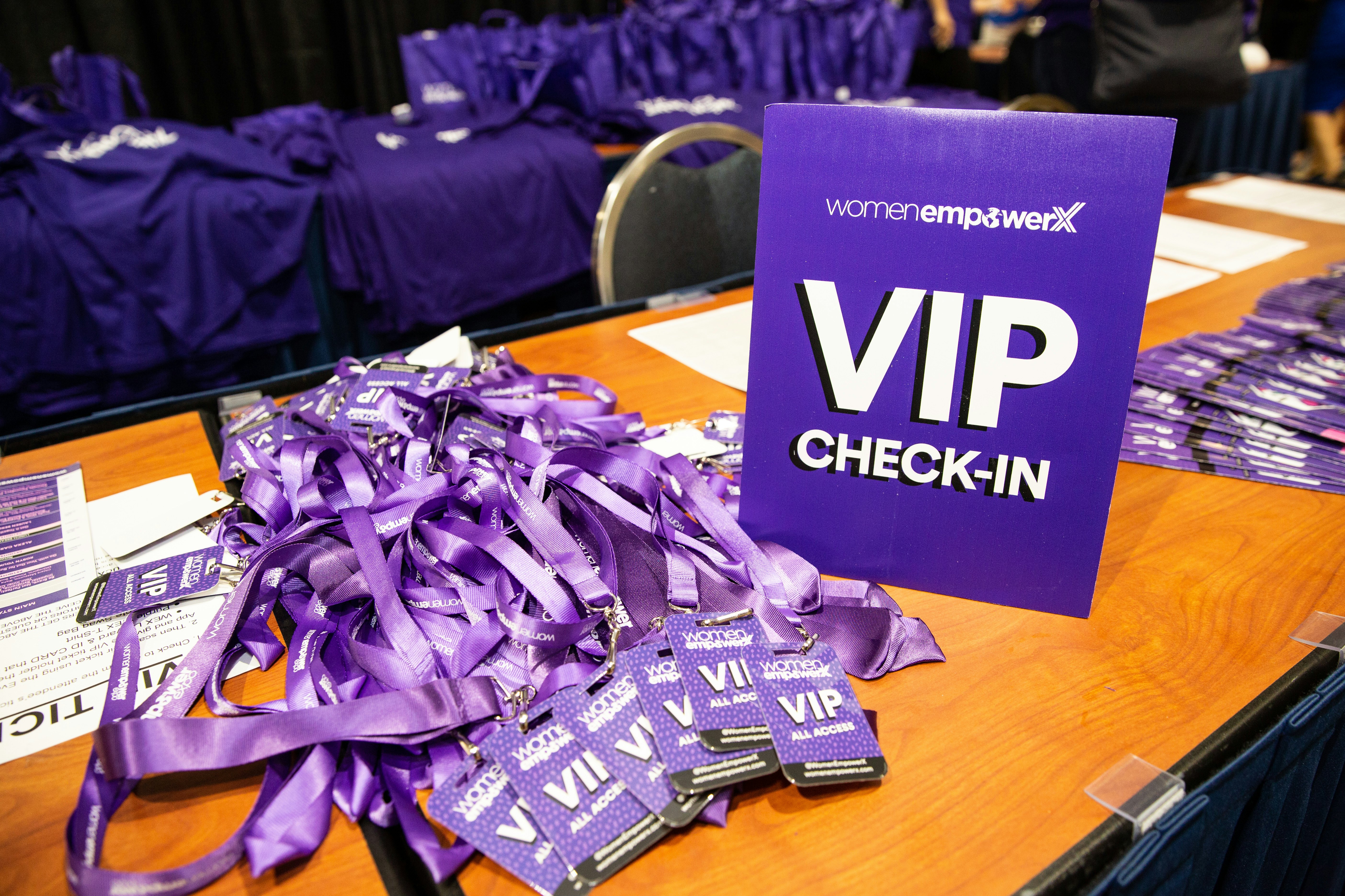How to Create an Event's Visual Identity
