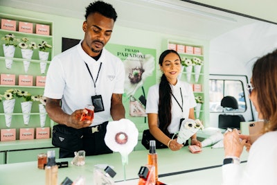 The campaign generated consumer buzz and social engagement by distributing over 18,000 floral stems and 14,000 fragrance samples.