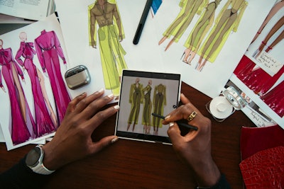 Each sleepwear garment includes a hangtag with a QR code that offers a behind-the-scenes look into Smith’s personal experience with the Galaxy Ring and how it inspired the pieces.