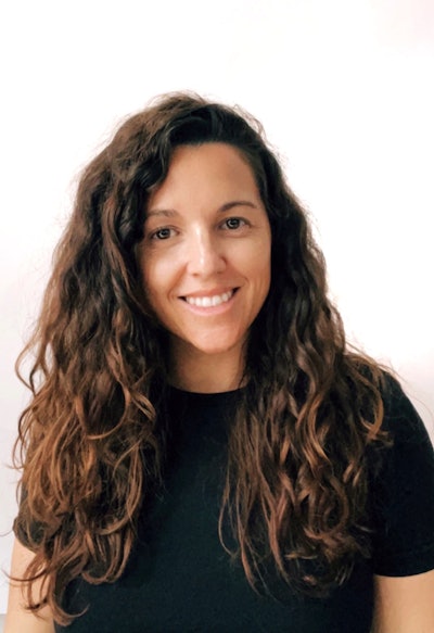 Liz Money Headshot 2024