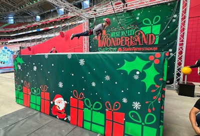 Giant Present Dive | Experience by Interactive Entertainment Group