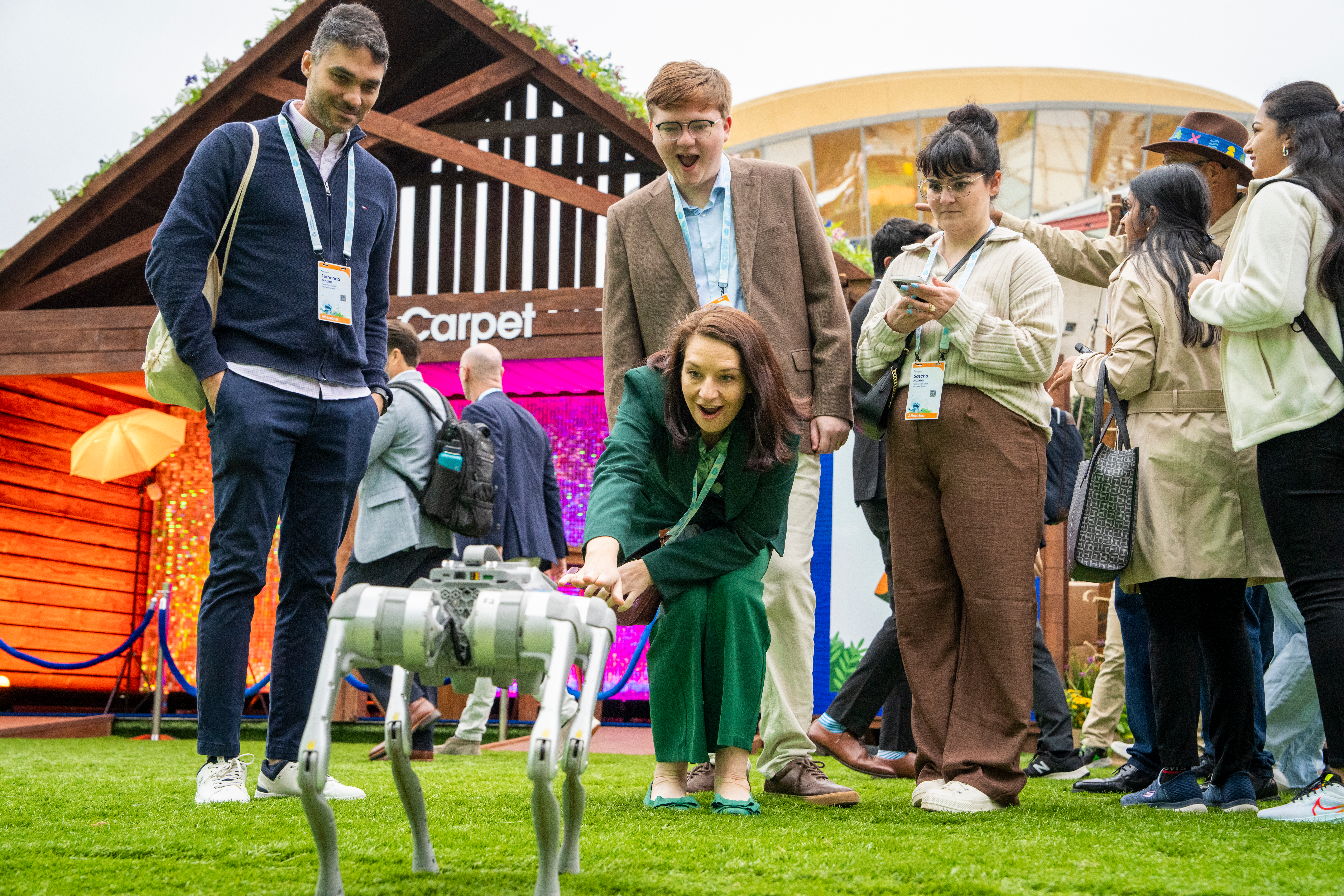 Robot On Howard Street Dreamforce