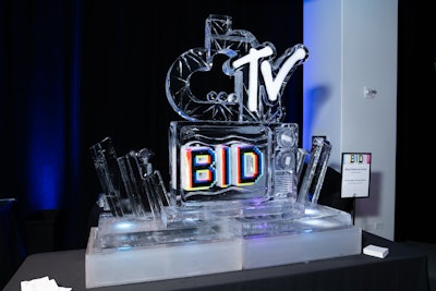 Guests were transported back to the era of ‘80s music videos with this year’s CHTV! theme—a play on MTV.