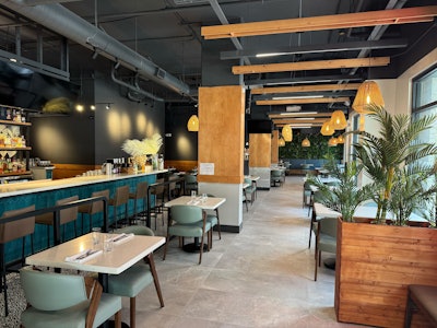 Woo Bar & Kitchen