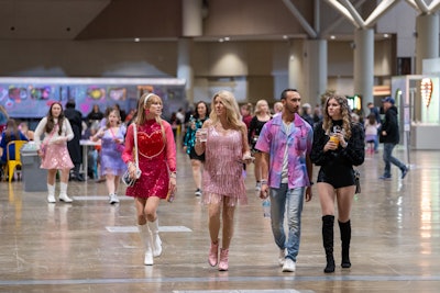 Approximately 30,000 fans are expected to attend the fan event across the two weekends.