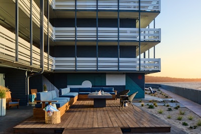 Monterey Beach Hotel
