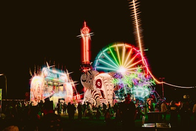 Vita Motus, known for its work with Coachella and Electric Daisy Carnival, created a colorful carnival area for the event.