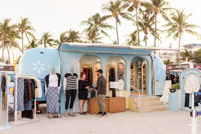 New sponsor Walmart Style Tour hosted a fashion-forward Airstream to provide fall fashion tips and offered free swag including denim totes and lipstick. “You have to look good while you wine and dine,” says Roy of the partnership.