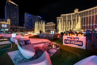 New this year, the experience was expanded to become the Fountain Walk, transforming Bellagio’s main drive into a vibrant hub of activations for Bellagio Fountain Club guests. Highlights included the “Pit Stop Challenge,” where fans tested their speed and precision as part of a pit crew; a race car simulator and repurposed memorabilia acting as decor at Memento; a “recovery lounge” by Hyperice; and other experiences from brands and venues like Swingers Crazy Golf, Beam Suntory, BODYARMOR Flash I.V., Rémy Martin, and Heineken.