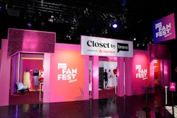 State Farm’s Closet by Bravo offered a space for attendees to peruse memorable outfits and artifacts from Bravo series, along with looks worn by Jake from State Farm. Below Deck’s Captain Sandy and Southern Charm’s Madison LeCroy interacted with fans in the space.