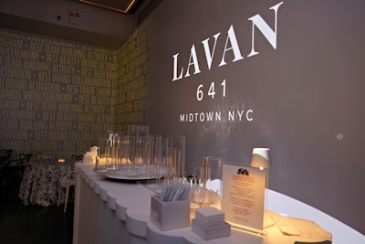 The event took place at Lavan Midtown, a modern venue that sports a high-tech white canvas with ample space to design any type of event environment. The main room boasts 20-foot-high ceilings surrounded by 145 feet of seamless projection mapping.