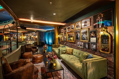 The event was produced by 15|40 Productions in partnership with V Productions. The team draped the venue in hunter green velvet with faux brick walls, vintage sconces, and carefully curated period furniture to create a moody speakeasy feel. There were also 70 framed photos of Tyler and Janie’s Fund moments, collaged with ornate mirrors, custom-built shadow boxes featuring candid shots of Tyler, and pepper branch trees adorned with floating lamps at the entrance. A 12-foot muslin-wrapped auction wall featuring exclusive memorabilia, including an Aerosmith guitar and musician jewelry. Floral Crush Studio handled flowers for the evening.