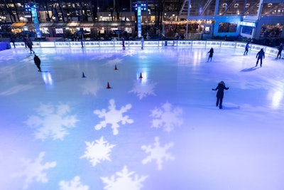 Inspired by the cozy charm of Alpine retreats, the event invited attendees to dress in ski lodge attire while overlooking the ice-skaters at Bryant Park’s winter village.