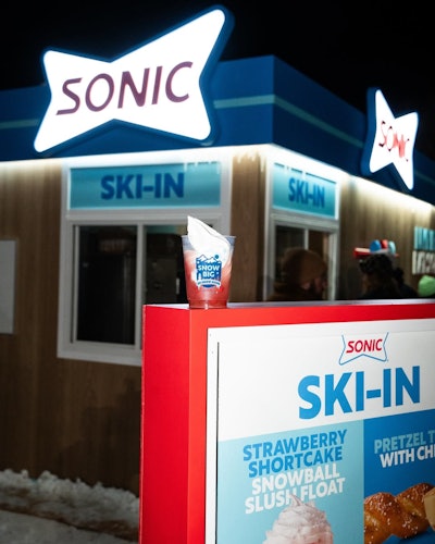 At the bottom of the mountain, the inaugural SONIC Ski-In boasted drive-thru windows redesigned as “ski-in” windows where skiers and snowboarders could pick up a Strawberry Shortcake Snowball Slush Float or SONIC’s iconic Pretzel Twists.