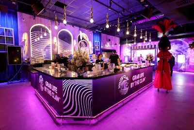 White Claw hosted the lobby bar and provided drink tickets to all general admission guests. Mint Mobile, Paramount+, Rosetta Stone, and USAA also activated at the event.