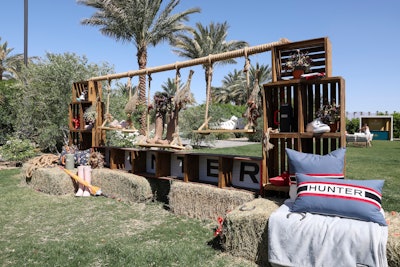 The Hunter Outpost, meanwhile, featured the latest styles from Hunter Boots throughout the weekend. Other on-site activations included GRWM events from vegan haircare brand Raw Sugar; a beauty moment and photo op at the Palmer’s Glow Outpost; and a U by Kotex station where guests could stock up on festival-ready essentials and capture memories at social-worthy photo moments.