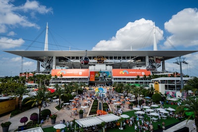 The two-week Miami Open celebrated its 40th anniversary at Hard Rock Stadium, which took over as host venue in 2019, with 405,000 attendees who enjoyed the full campus experience. In addition to catching a variety of matches, guests played padel and pingpong, visited dozens of activations that educated and immersed, and indulged in a slew of local food and beverage options, from quick takeaway counters to fine dining experiences.