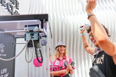 On the festival grounds, the brand kept fans connected with energetic DJ sets, a custom photo booth, a claw machine game with prizes and upgrades, and, of course, plenty of White Claw. The activation was produced by G7 Entertainment Marketing.
