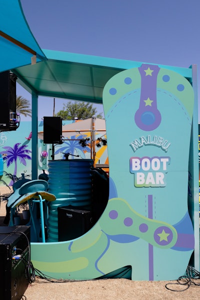 Guests could cool down from the desert heat with frozen piña coladas, canned cocktails, Dole Whips, and custom Malibu cocktails.