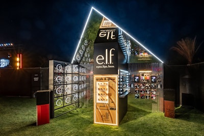 E.l.f. Cosmetics provided an immersive glimmer experience at its Grab ’N Glow activation at Desert Disco. Guests could receive glam touch-ups featuring the brand's Glow Reviver Lip Oil Glimmer, and strike poses in a mirrored photo room.
